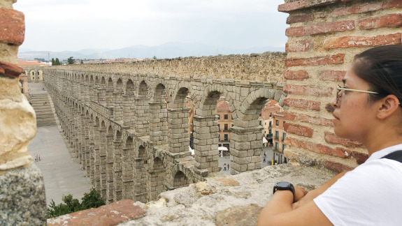 History student at Spanish Aqueducts
